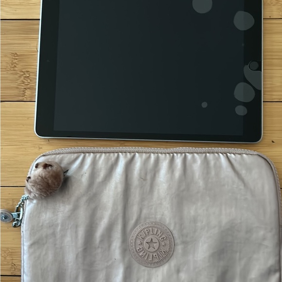 USED ONCE pink gold Kipling iPad case - Picture 2 of 4